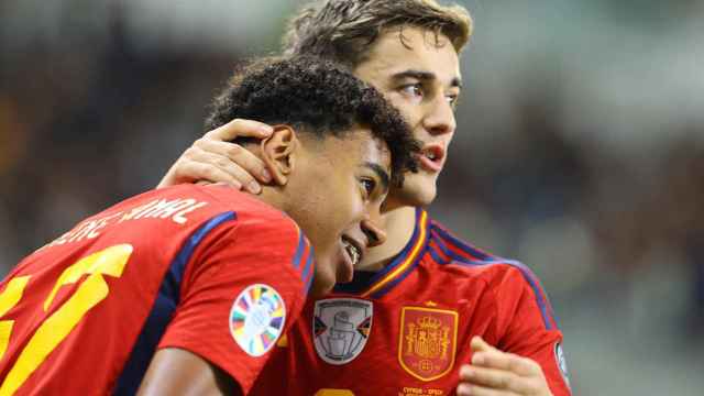 Gavi, celebrando el gol de Lamine Yamal contra Chipre