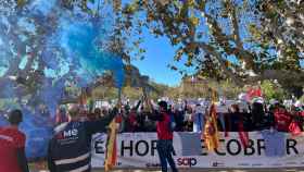 Concentración de sindicatos de Mossos d'Esquadra ante el Parlament el 7 de noviembre de 2023