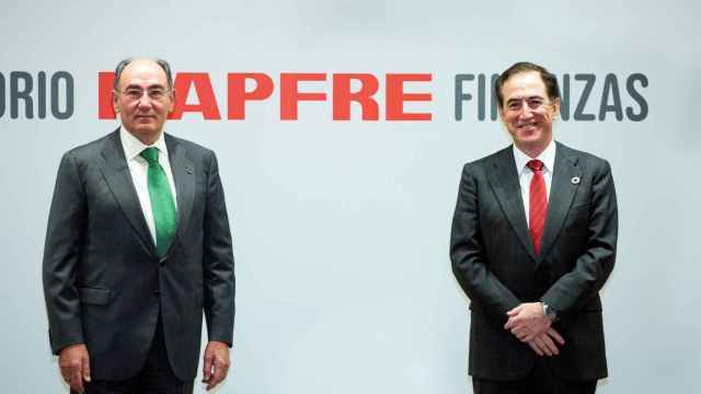 Iberdrola y Mapfre se alan para invertir conjuntamente en renovables/ EP