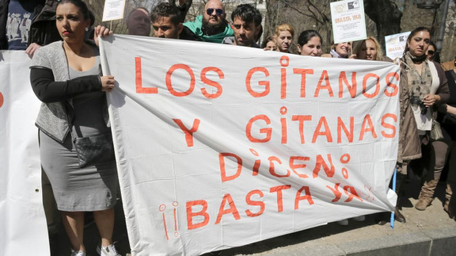 Protesta de la Unión Romaní y el Movimiento contra la gitanofobia./ EFE.Emilio Naranjo
