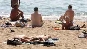 Nudismo en la playa. /EFE