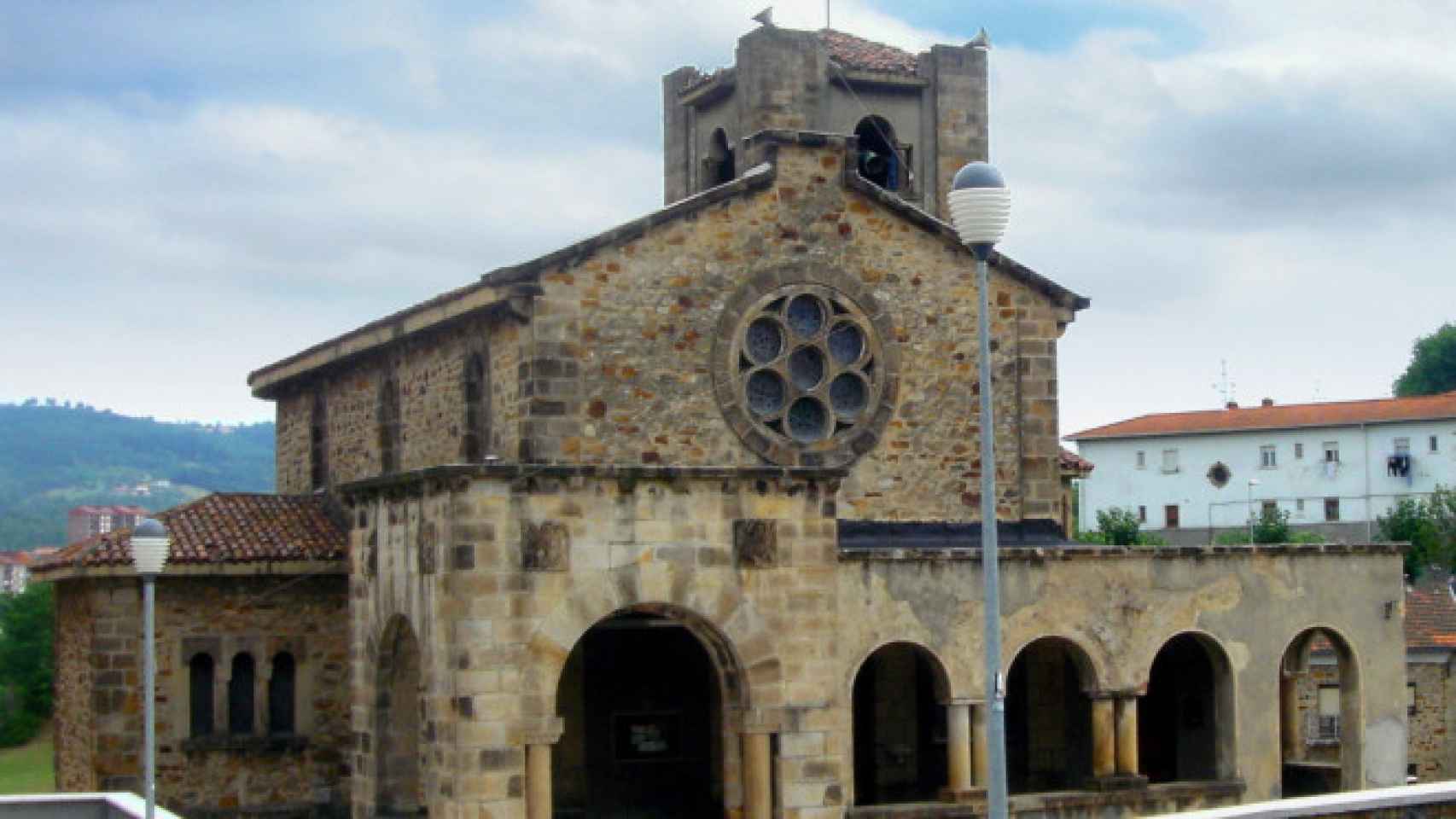 Iglesia de Arkotxa, en Zaratamo