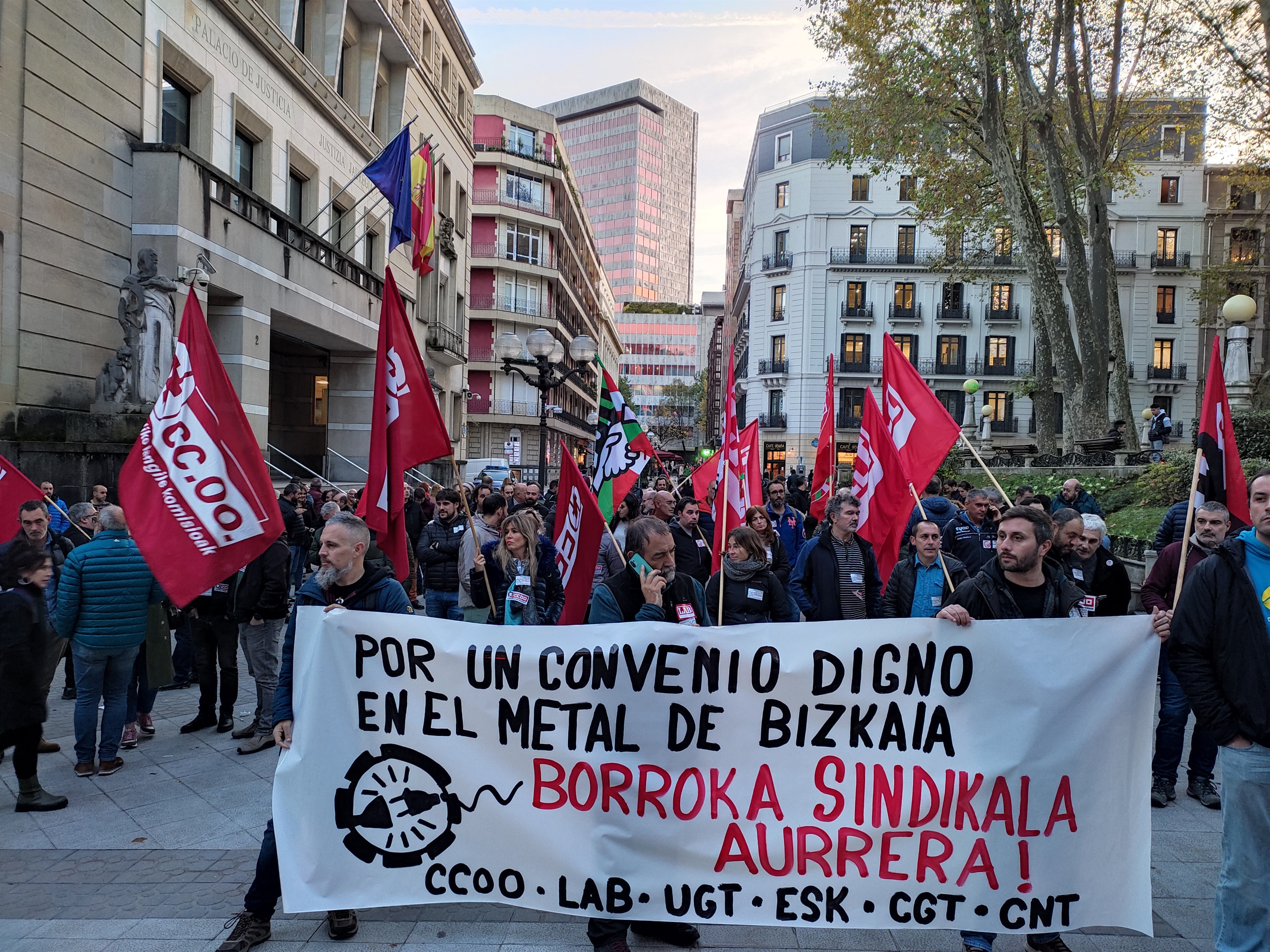 Sindicatos del Metal de Bizkaia concentrados en Bilbao. / EP