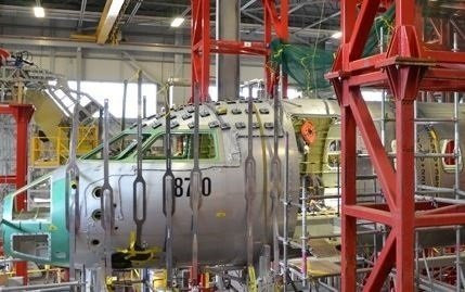 Bombardier elaborado con piezas preparadas por Aernnova