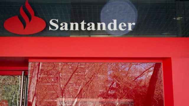Una sucursal del banco Santander. / EP