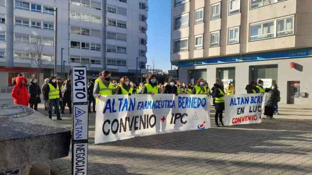 Trabajadores de Altan Bernedo durante la huelga. / ELA