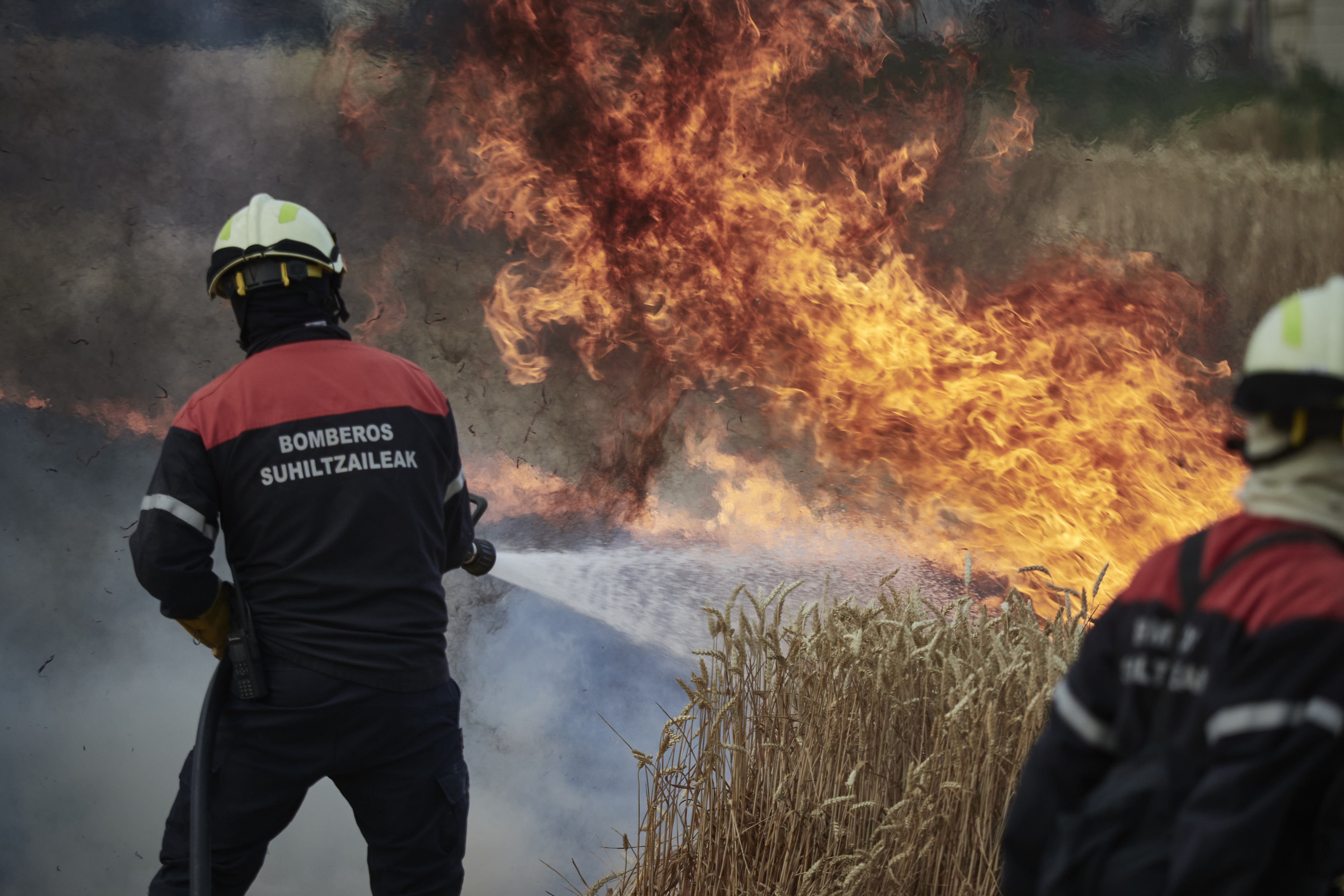 Extinción de incendios en Navarra / EP