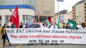 Movilizacin de los trabajadores de Osakidetza en Vitoria. / EFE