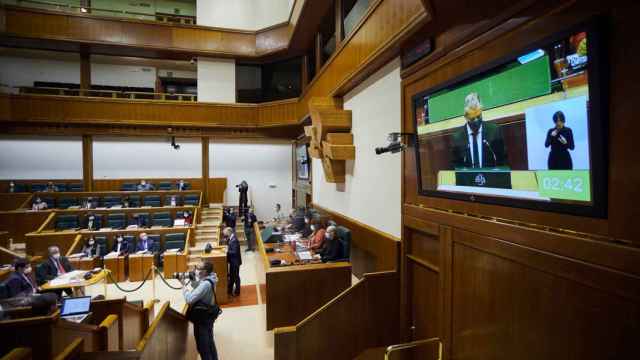 El lehendakari, Iigo Urkullu, durante un Pleno en el Parlamento vasco. PARLAMENTO VASCO