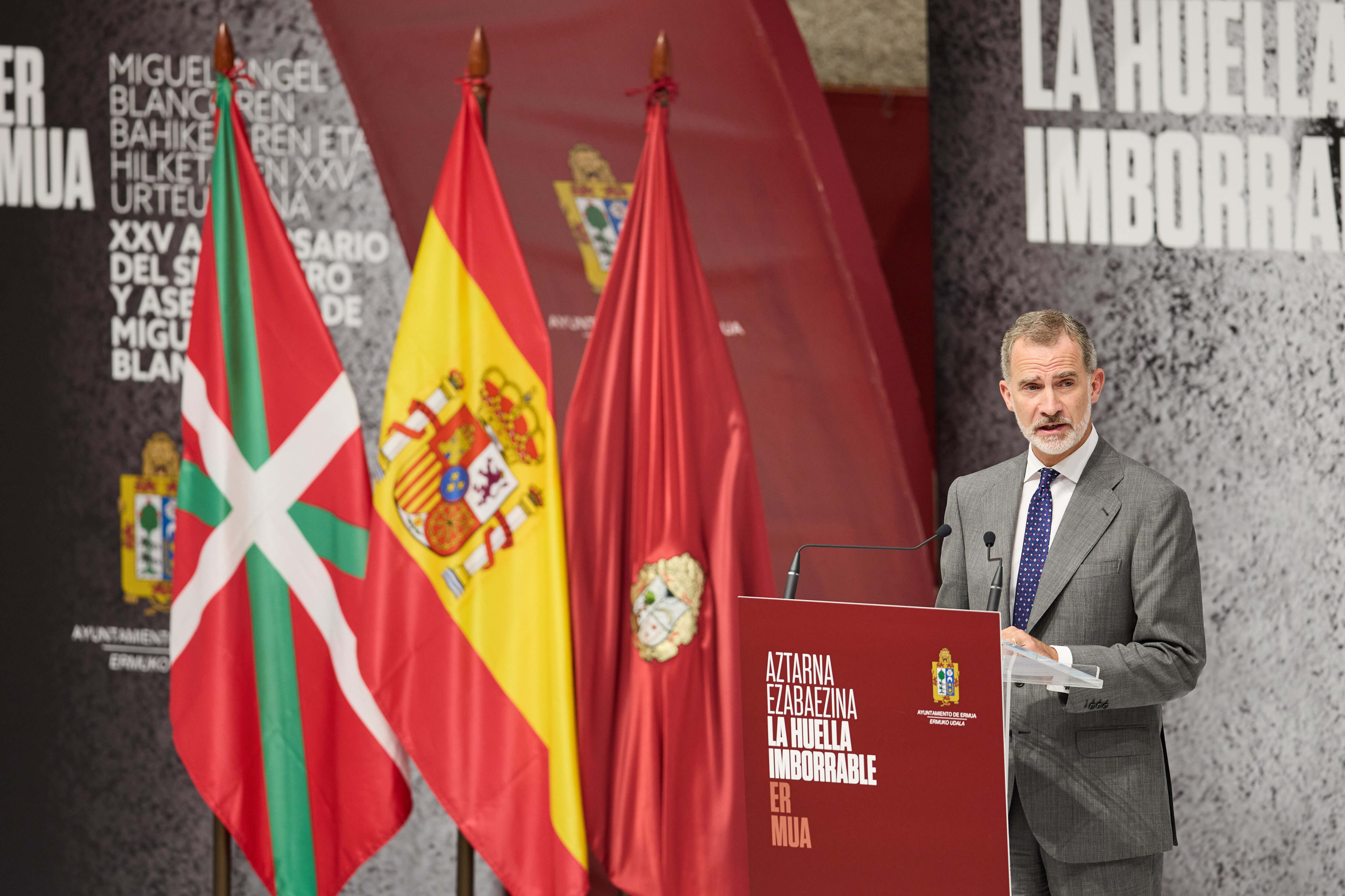 Felipe VI durante su visita al País Vasco para tomar parte en el homenaje a Miguel Ángel Blanco.
