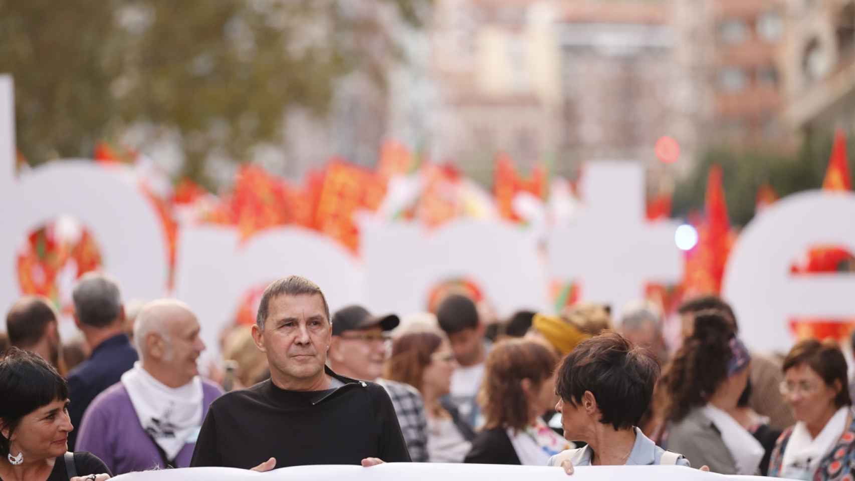 El coordinador general de EH Bildu, Arnaldo Otegi, durante la manifestacin convocada por Bildu en Bilbao. / EFE