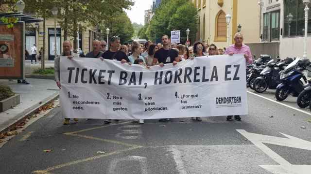 As ha transcurrido la manifestacin de Dendartean contra TicketBai / Dendartean