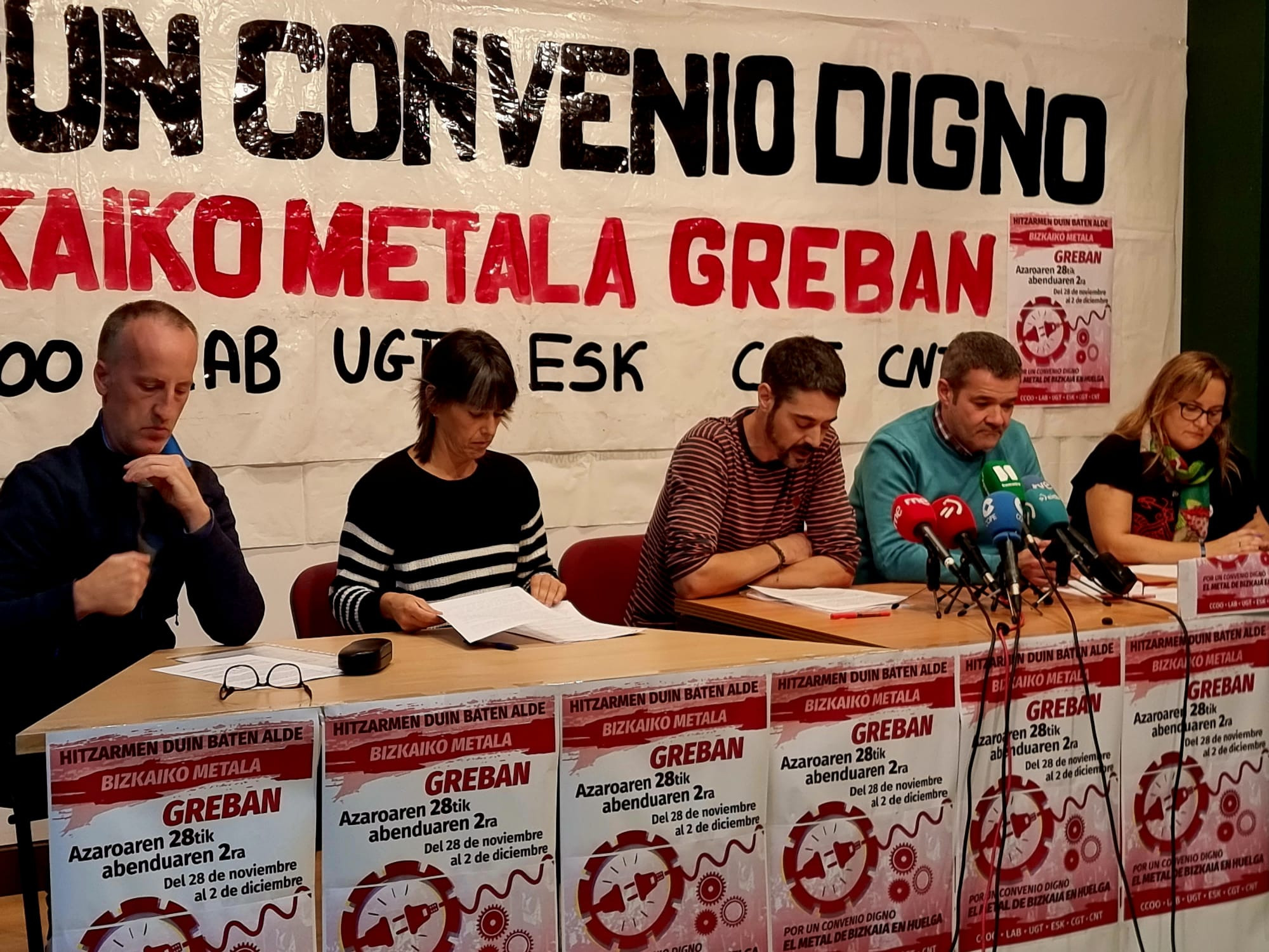 Rueda de prensa para anunciar una semana de huelga en el Metal de Bizkaia / CV
