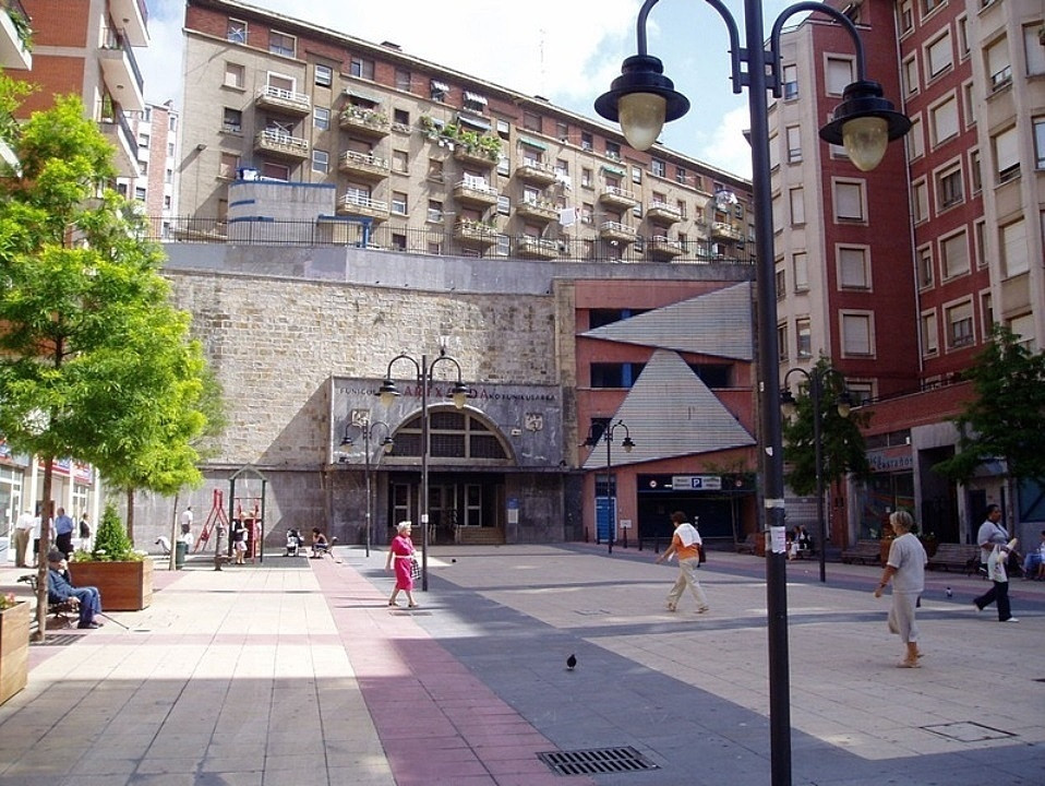 Bloques de viviendas en Bilbao. / EP