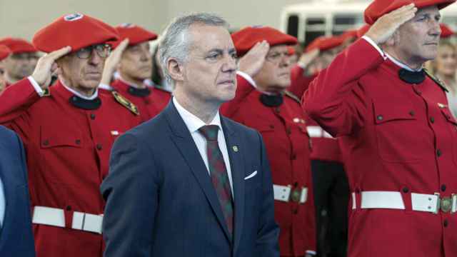 Iigo Urkullu en el acto anual de entrega de condecoraciones a la labor policial y de homenaje a agentes de la Ertzaintza fallecidos en servicio. / EFE