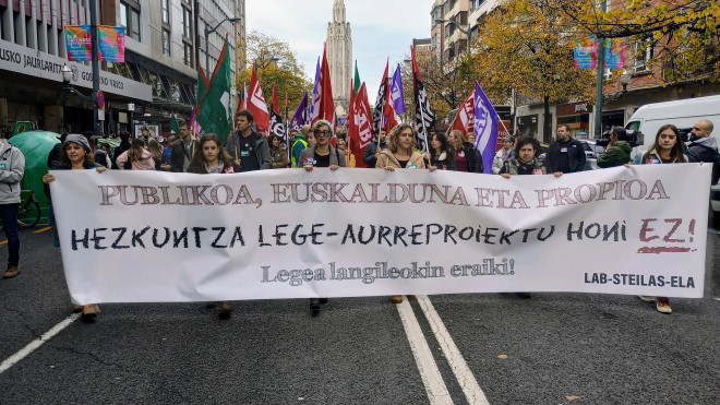 Manifestación en Bilbao durante la huelga de la educación pública / Europa Press