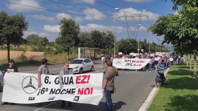 Manifestacin de los sindicatos de Mercedes / ELA