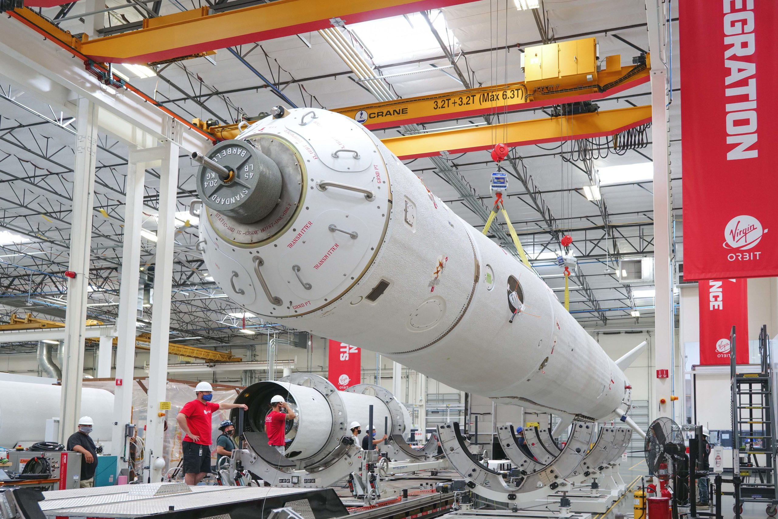 Cohete ´LauncherOne´que alojará el OTV fabricado por la empresa guipuzcoana AVS. / Virgin