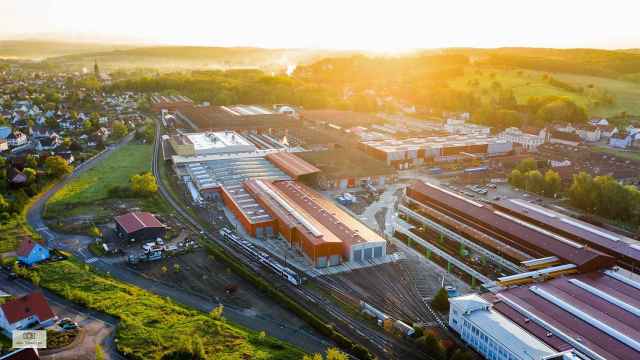 CAF cerr el ao pasado la compra de la planta de Alstom en la regin francesa de Alsacia junto a parte de su negocio en el pas galo / CAF