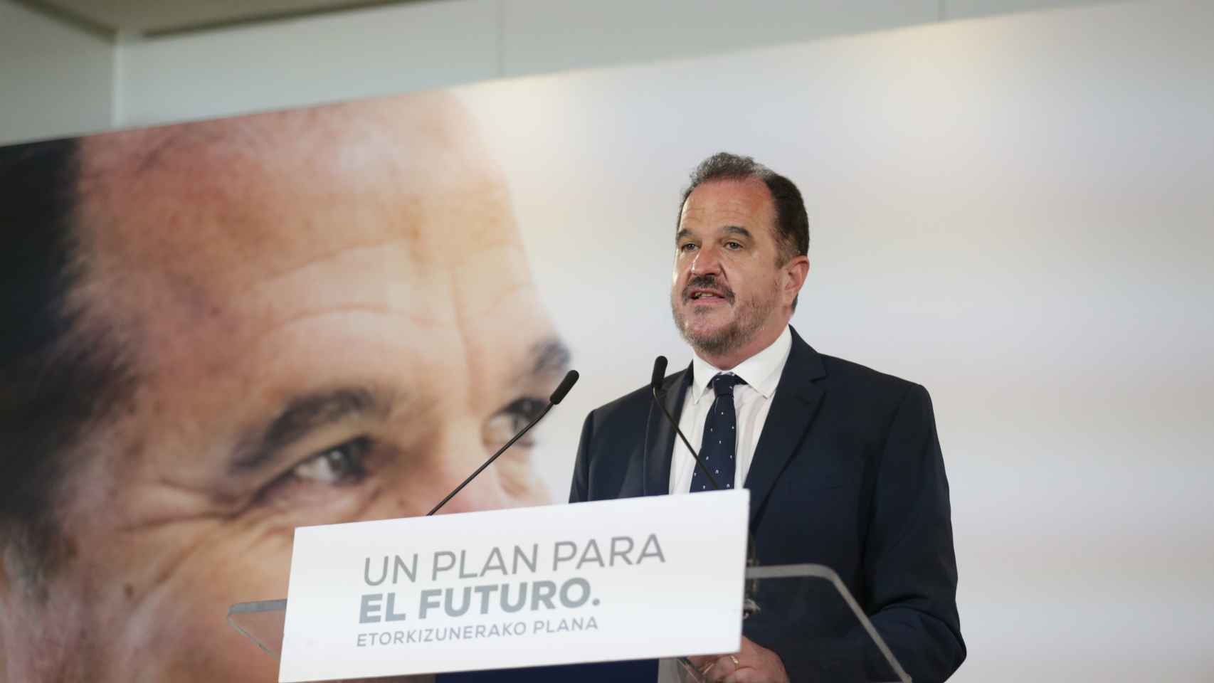 El presidente del PP vasco, Carlos Iturgaiz/ EP