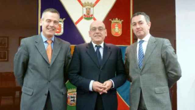 Esnaola, Rojo y Corres, presidentes de las Cmaras de Gipuzkoa, lava y Bilbao. / EP