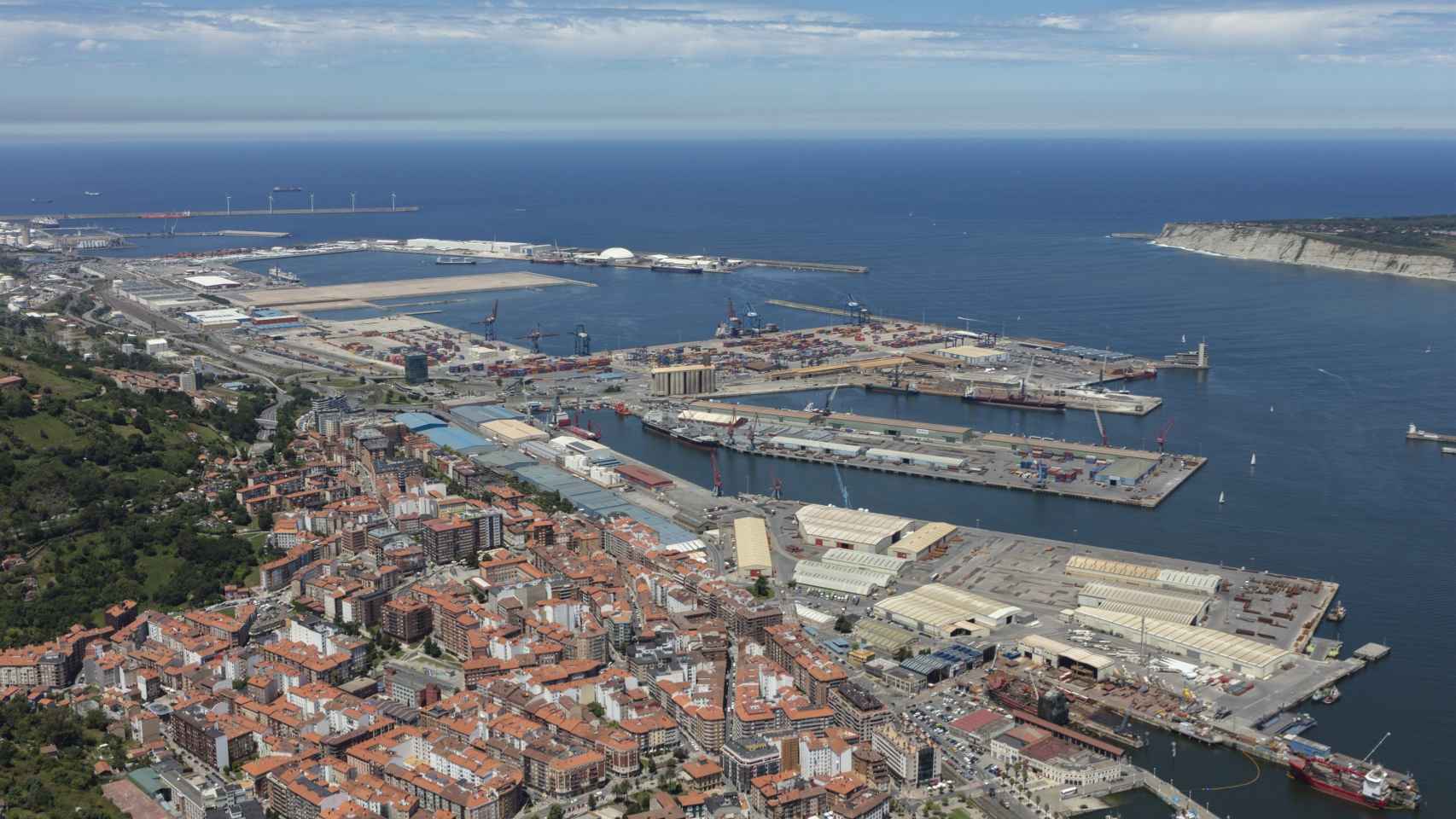 Vista del Puerto de Bilbao.