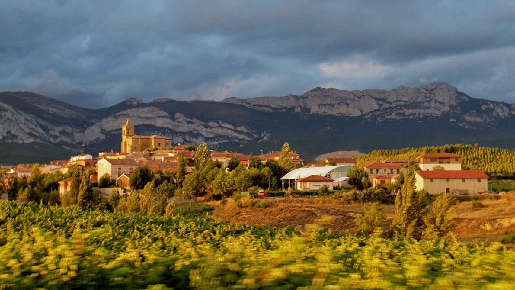 Vista general de Navaridas, uno de los dos últimos pueblos de Euskadi con gobierno del PP / W