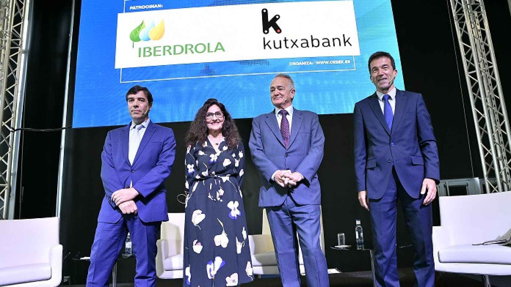 En la mesa redonda de Cebek han participado Kutxabank, CIE Automotive y Eroski .
