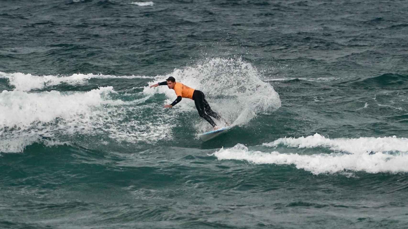 La Meca del surf vasco que atrae a deportistas de todo el mundo