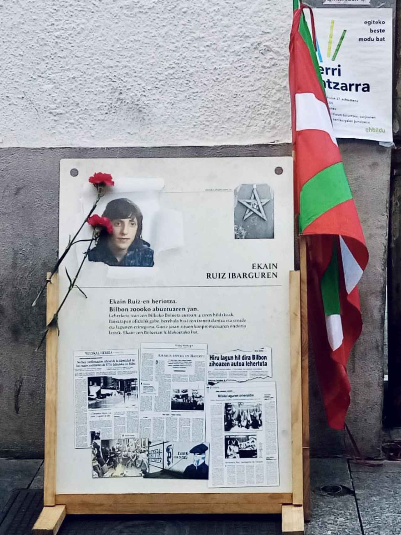 Cartel en homenaje de Sortu Hernani al etarra Ekain Ruiz / Twitter
