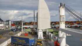 Michelin ha presentó en el Puerto de Bilbao su proyecto Wisamo de instalación de velas en barcos mercantes. WISAMO (Wing Sail Mobility).