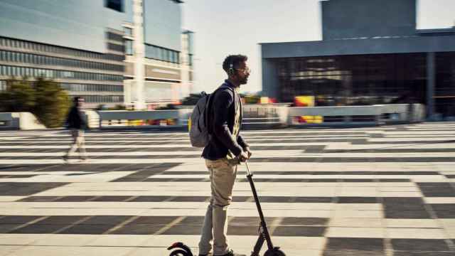 Vitoria prohibirá los patinetes eléctricos en las aceras tras un aumento del 16% de los accidentes