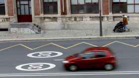 El centro de Bilbao será Zona de Bajas Emisiones y solo circularán vehículos poco contaminantes / EFE
