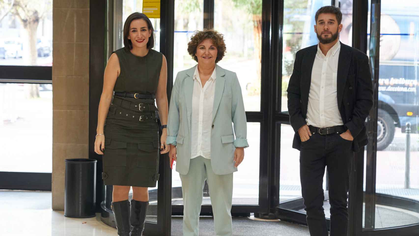 La coordinadora general de Podemos Euskadi, Pilar Garrido, junto a David Soto y Garbiñe Ruiz antes de presentar el proceso 'Euskadi Berria Eraikitzen' / L. Rico - EFE