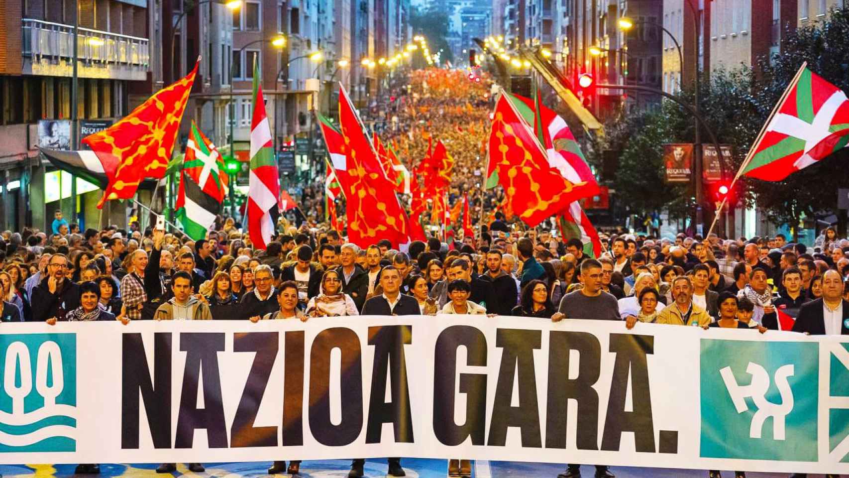 La manifestación de Bildu en Bilbao, con Otegi a la cabeza.
