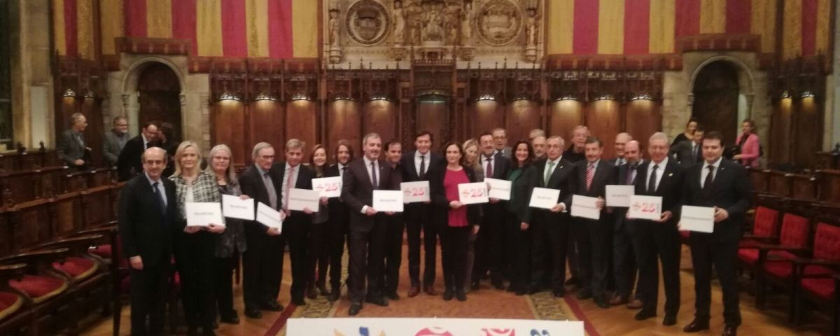Foto de grupo en la presentación de los 25 años de los JJOO de Barcelona / AJUNTAMENT DE BARCELONA