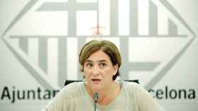 La alcaldesa de Barcelona, Ada Colau, durante una rueda de prensa / EFE