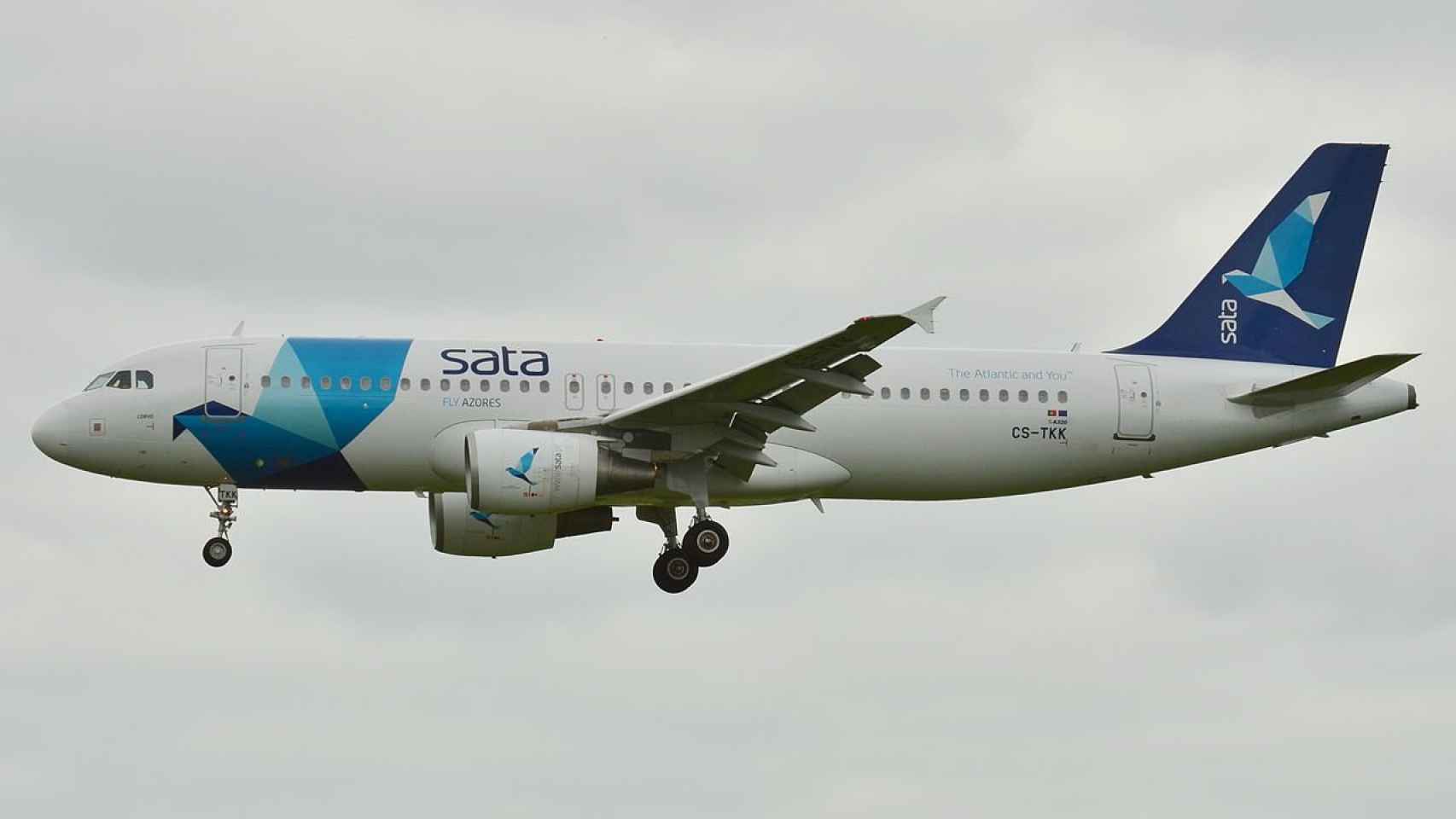 Un Airbus A320 del grupo SATA, empresa propietaria de Azores Airlines / LAURENT ERRERA