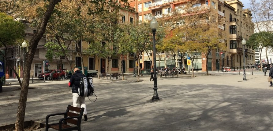 La plaza Joaquim Pena será escenario de una exhibición de sardanas y un espectáculo de payasos  / XFDC