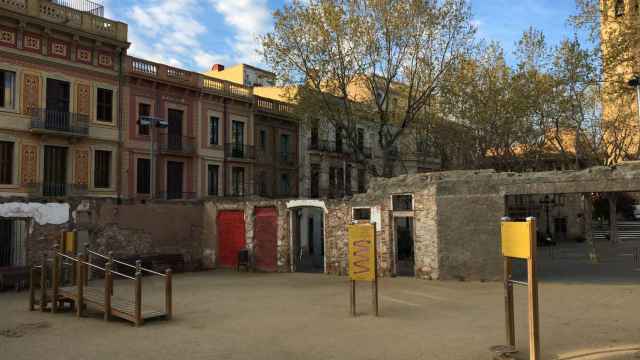 El solar municipal donde se construirá la biblioteca de Sarrià / XFDC