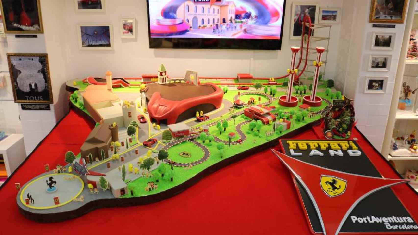 La pastelería Escribà ha simulado Ferrari Land en esta espectacular mona