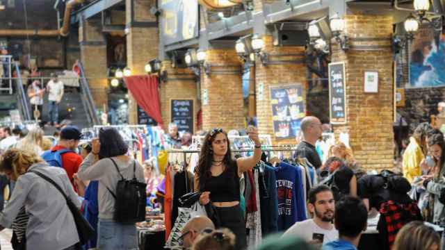 Mercadillo todo a un euro en Barcelona