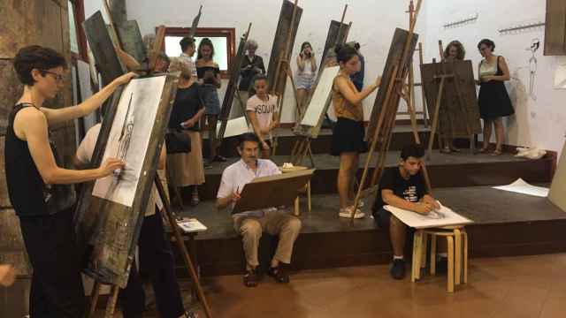 Última clase de dibujo en la histórica sede de la Escola Massana / A.V.