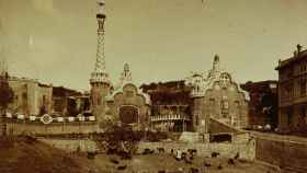 La construcción del Park Güell empezó en 1900 gracias a la iniciativa de Eusebi Güell / ARXIU FOTOGRÀFIC DE BARCELONA