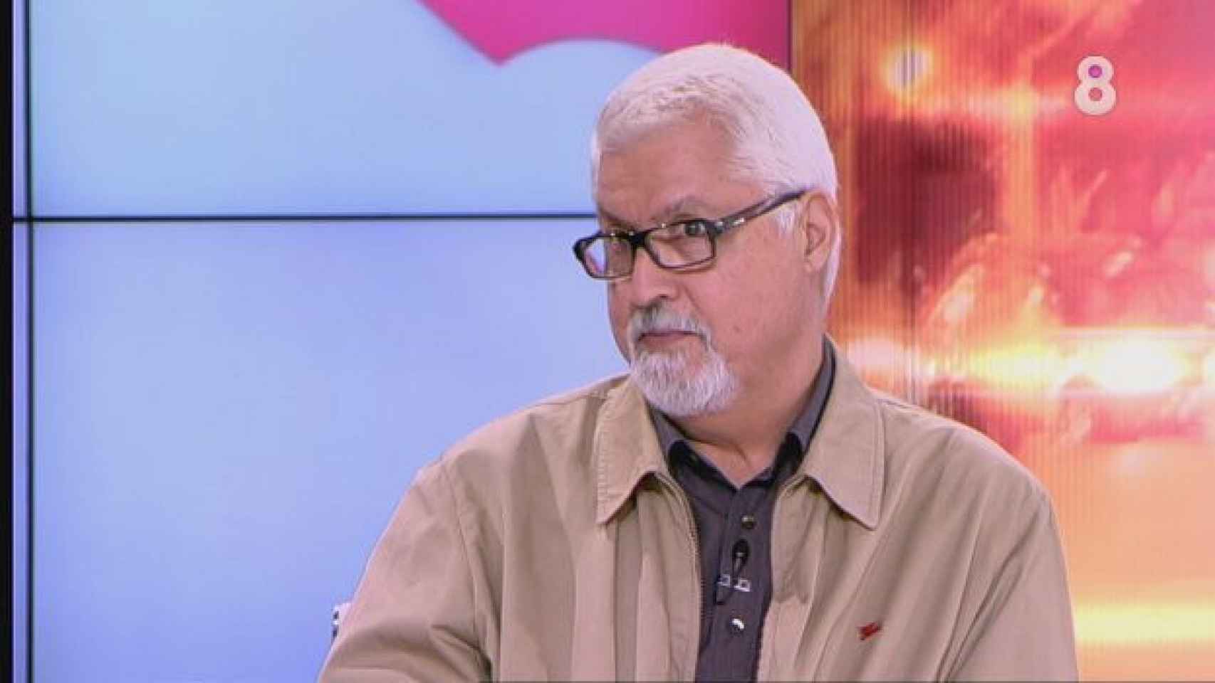 El periodista Enric Bañeres ha fallecido tras no superar las consecuencias de un infarto / 8TV