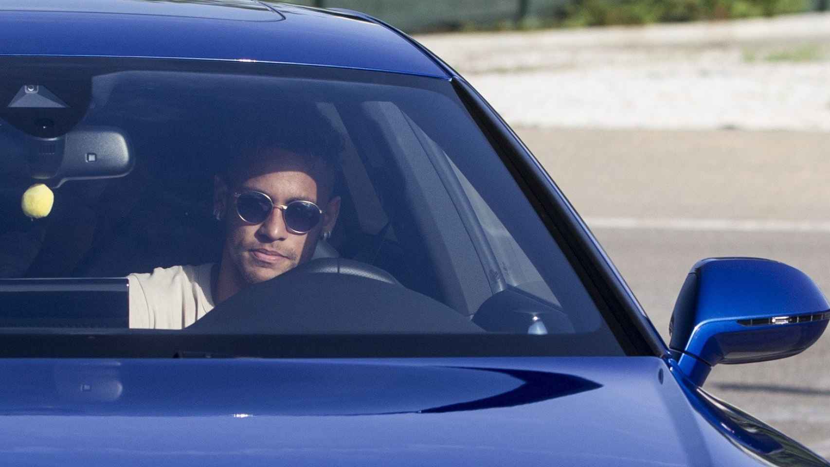 Neymar llegando a la Ciudad Deportiva del Barça / EFE/Quique García