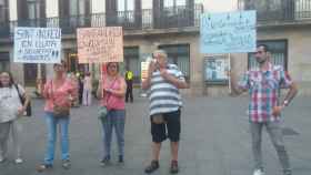 Vecinos de Sant Andreu exigen más patrullas para frenar los robos / Susana Soto