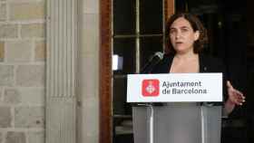 La alcaldesa de Barcelona, Ada Colau, en la rueda de prensa / DGM