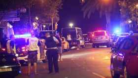 Policías en Cambrils tras el atentado terrorista de la semana pasada / EFE