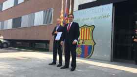 Agustí Benedito a la salida de las oficinas del club tras presentar la moción de censura / P. A.